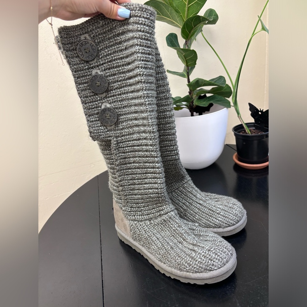 UGG Australia Classy Cardy Grey knit tall